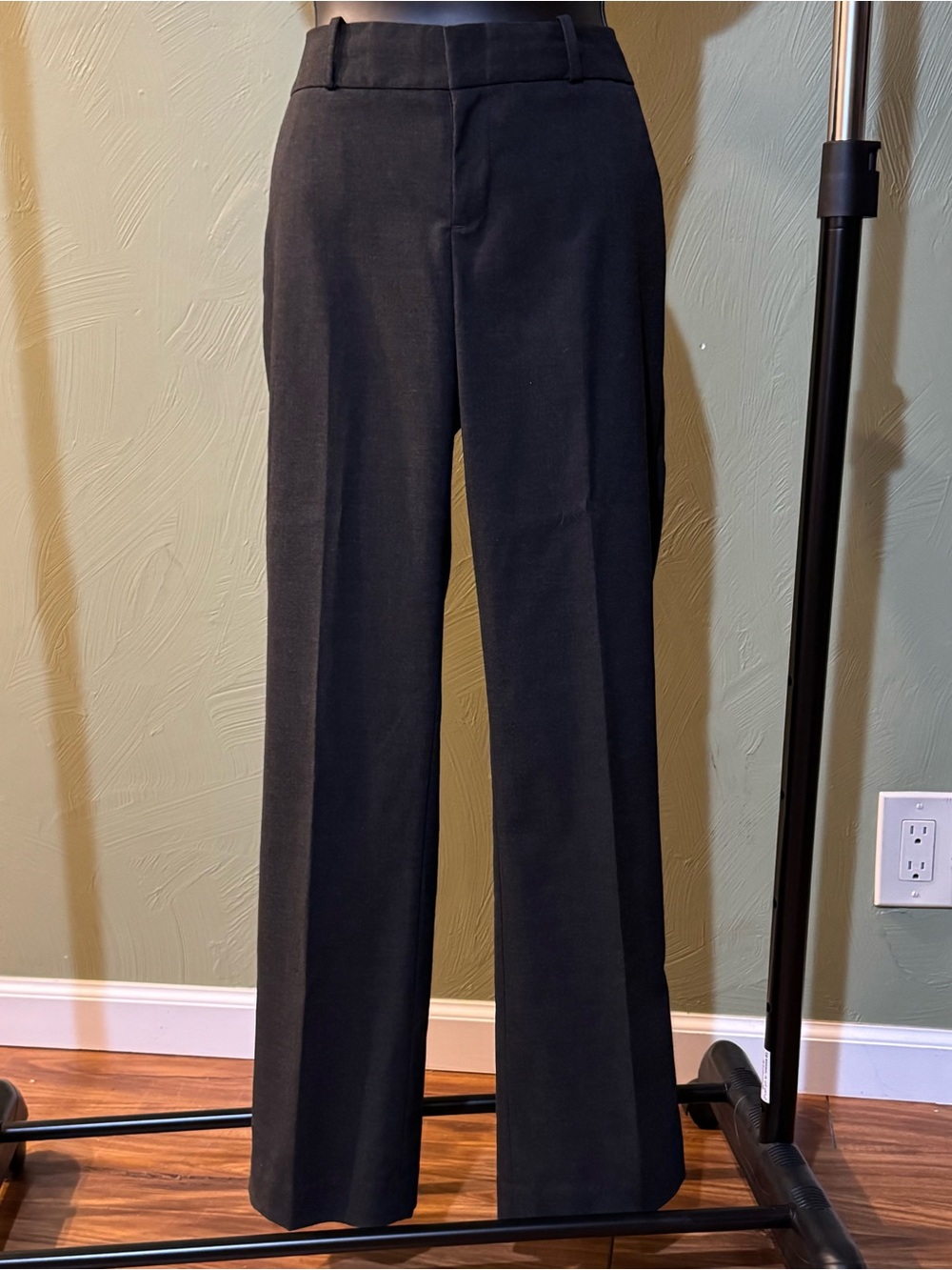 Banana Republic Women’s Petite 4P Wide-Leg Trouser Pants Heather Charcoal Brown